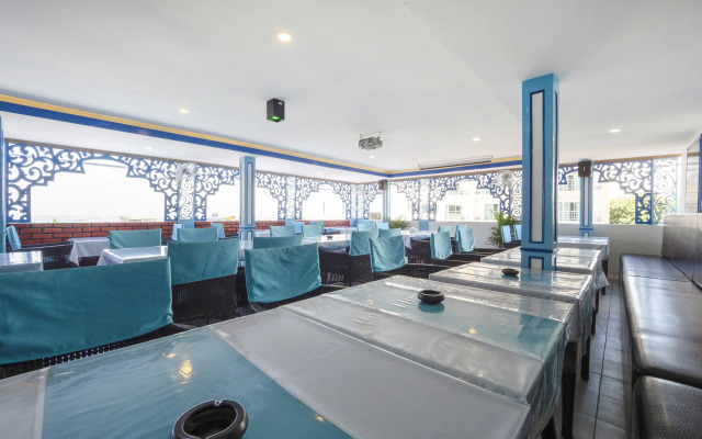 Punjabi Junction by OYO Rooms