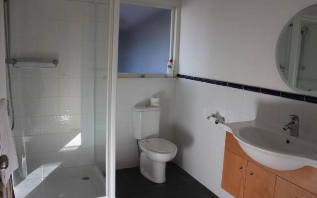 6 Denby Place