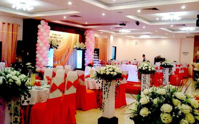 Dong Kinh Hotel