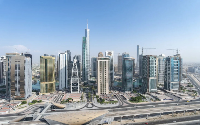 Stunning 4 Bedroom in Dubai Marina Apartments