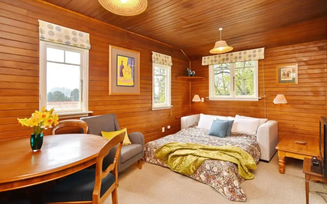 Otahuna Hideaway - Christchurch Holiday Homes