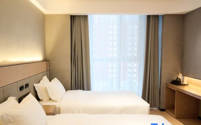 Manfei International Hotel (Beijing Xiji Town Government Store)