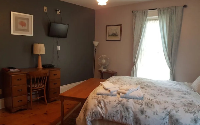 Ye Olde Walkerville Bed & Breakfast