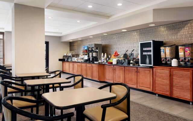 Wingate by Wyndham - Cincinnati - Blue Ash