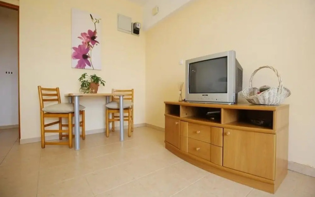 Dragica - With Nice View - A1