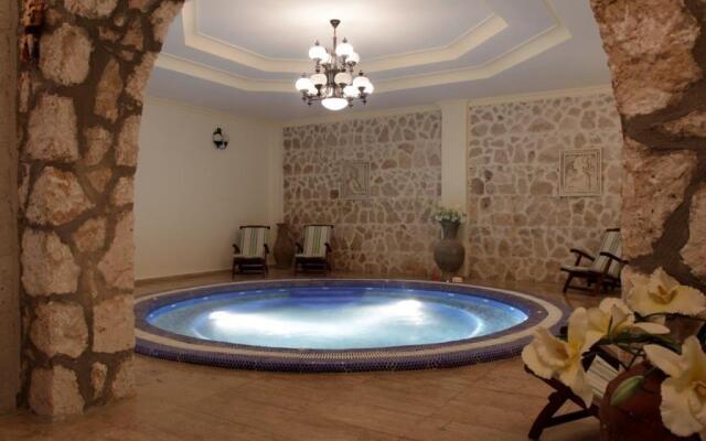 Asfiya Hotel