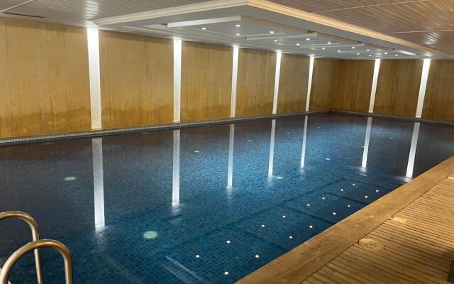 Nambiar Club Bellezea