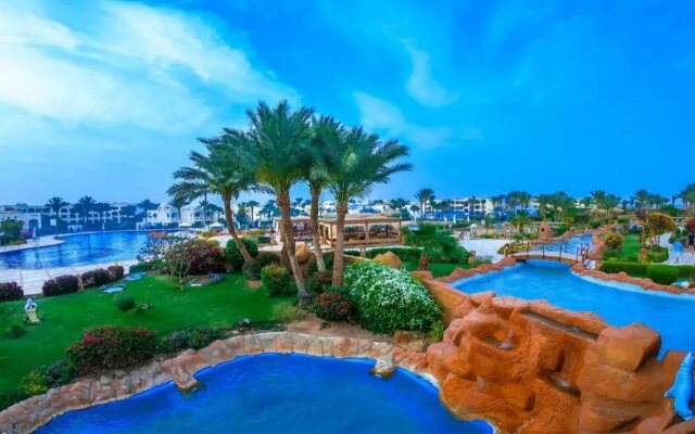 Regency Plaza Aqua Park & SPA