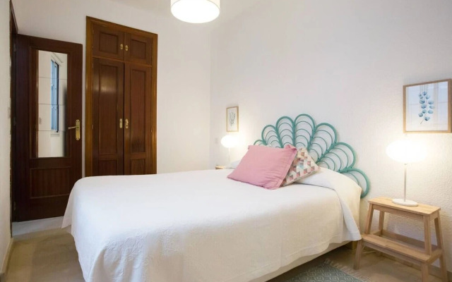 Triana Place by Keywii, 2 Pax, Triana