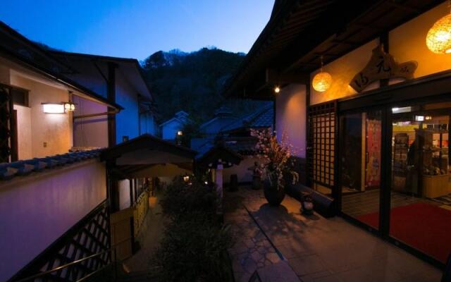 Motoyu Ryokan