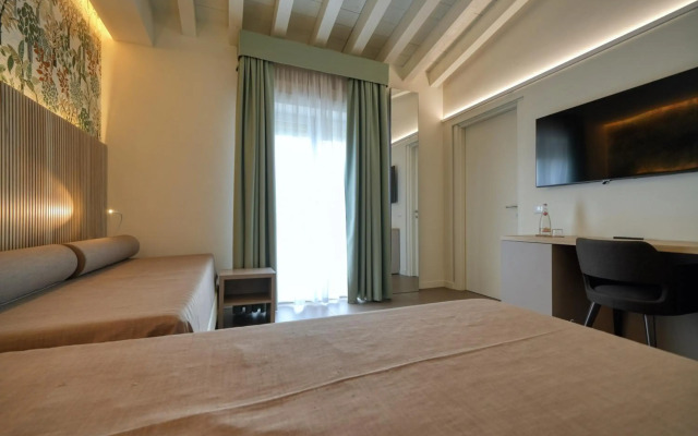 Hotel Palazzo del Garda (formerly Hotel Armony)