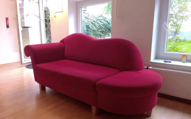 Altstadt Bonn mit eigenem Parkplatz und Garten