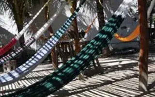 Holbox Hostel & Cabanas Ida y Vuelta Camping