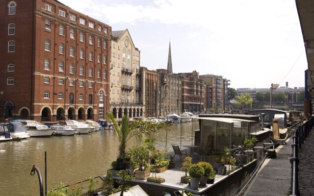 Premier Inn Bristol City Centre King St