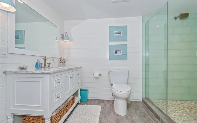 Sea Oats 232 2 Bedroom Condo by RedAwning