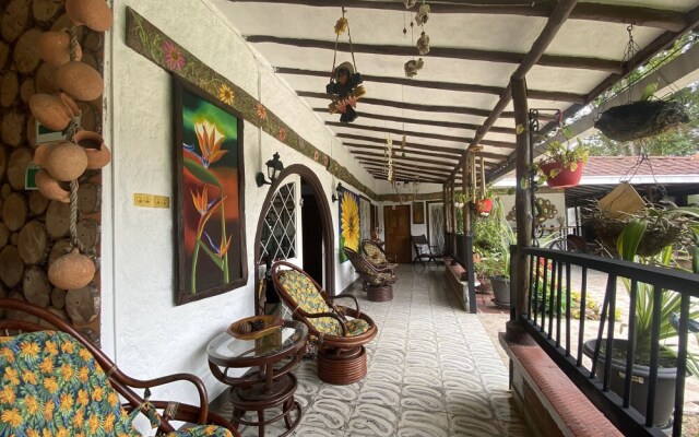 Finca Hotel Villaluzandi