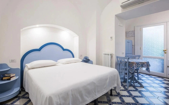 Relais Torre Rossa Apartments