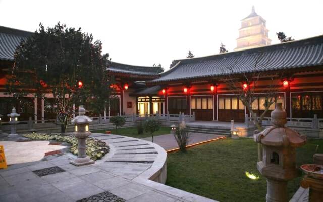 Tang Dynasty Art Garden Hotel