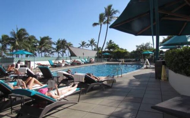 Marina Hawaii Vacations at Ilikai Marina