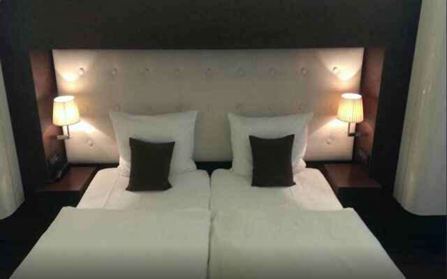 SIDE, a Member of Design Hotels