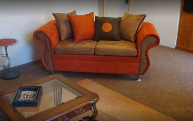 Kettle Guest Lodge