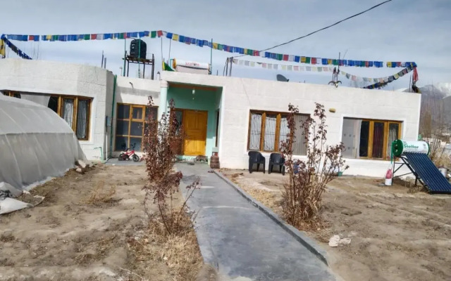 Stanzin Home Stay