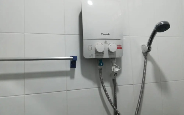 Sroe Ground Homestay