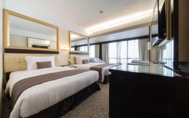 Regal Oriental Hotel