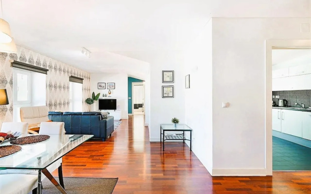 Downtown River Side by Homing