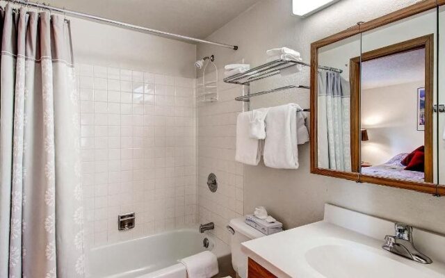 Mark IX 9 by Peak Property