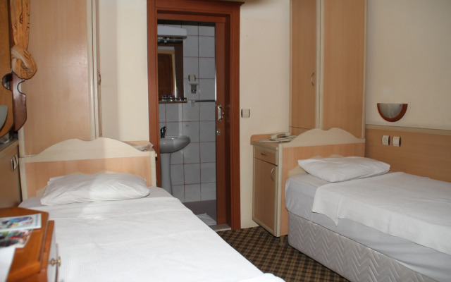 Hotel Karyatit Kaleiçi