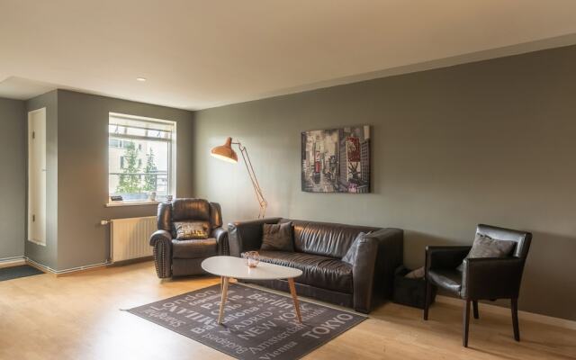 TOWN SQUARE Apartments