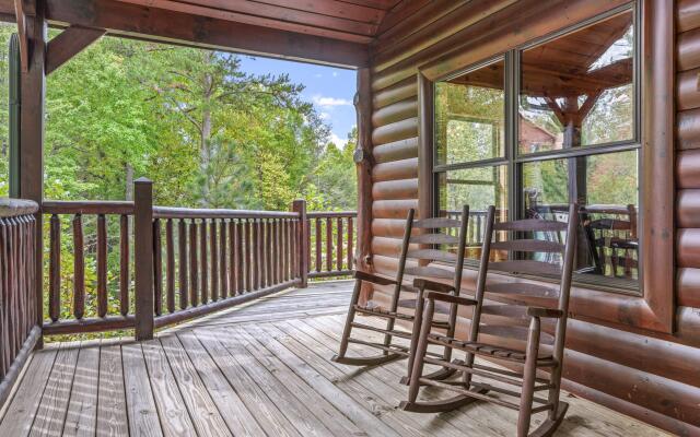 A Smoky Hideaway in Gatlinburg