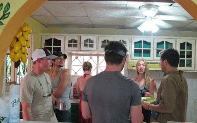 Bambu Hostel