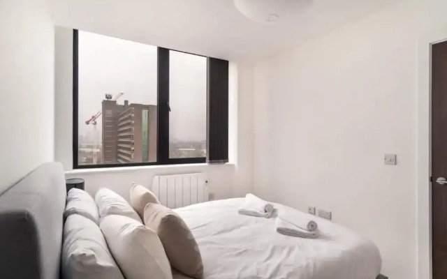 Snug 1BR Apt 4KTV Free Parking