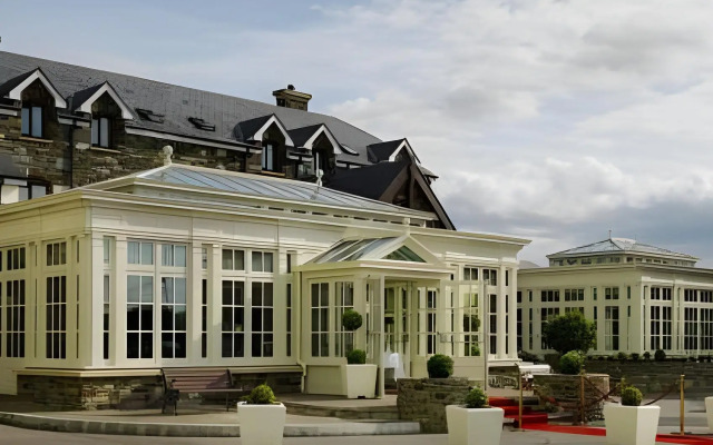 Killarney Heights Hotel