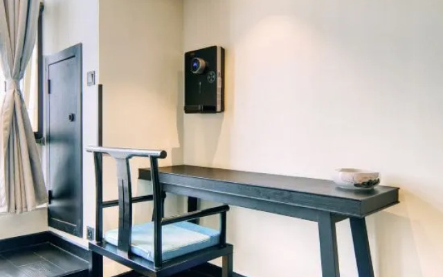 G Joyful Yuejian Hotel (Kunming Wuyue Plaza Dahegen Subway Station)