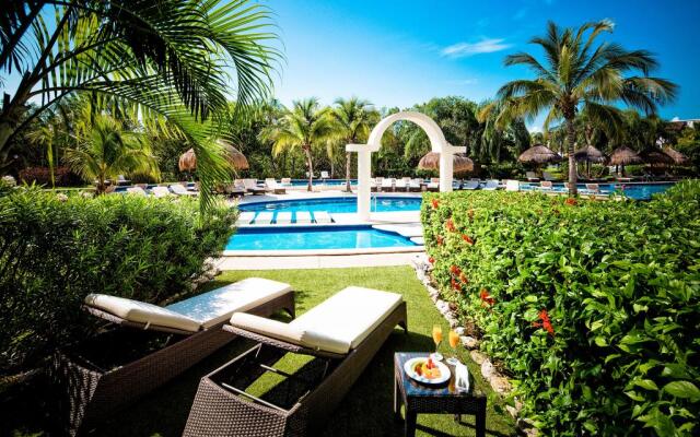 Valentin Imperial Riviera Maya – All Inclusive – Adults Only