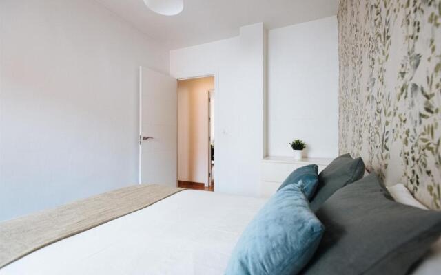 Bright and Familiar Apartment in Alameda