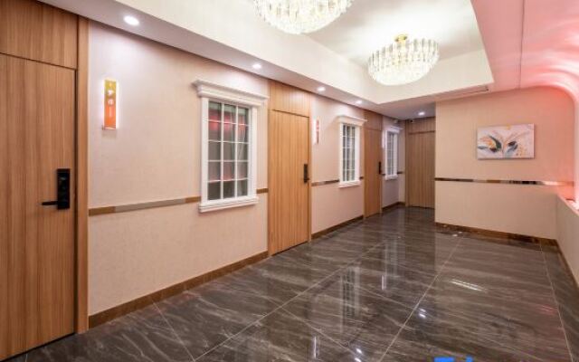 Steam Cat Electronics Competition Hotel