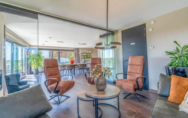 Modern, Luxurious and Sustainable Nature Villa