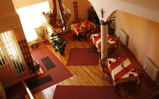 Pensiunea Domar - Alina