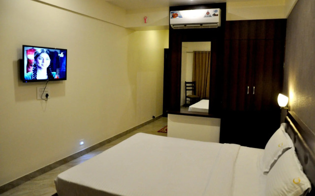 Hotel Gulmohar Pride