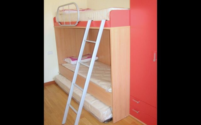 Amazing Holiday Home With Alluring Lake-view