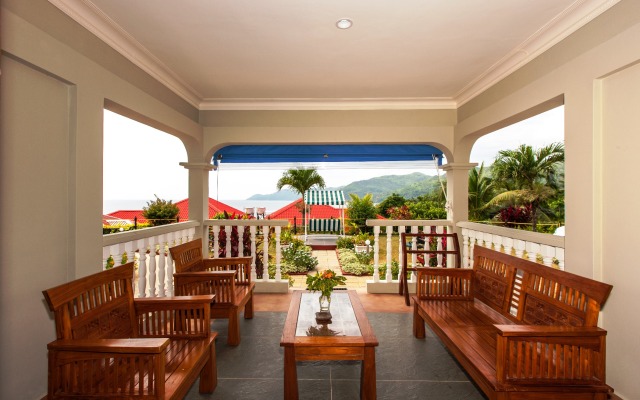 Le Relax Hotel and Restaurant