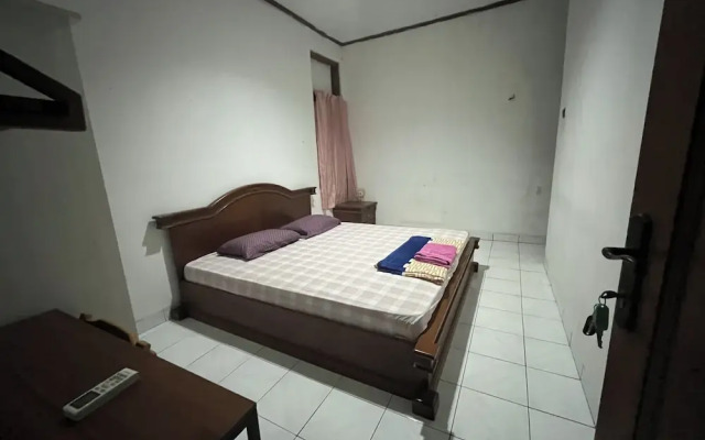 SPOT ON 94142 Al Fatih Residence Syariah 2