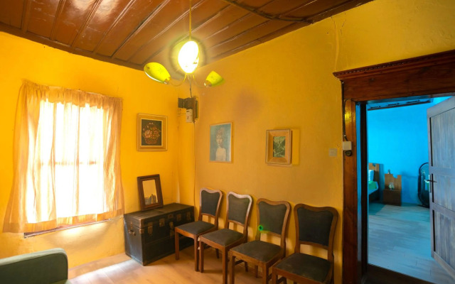 Theatre Old Town House