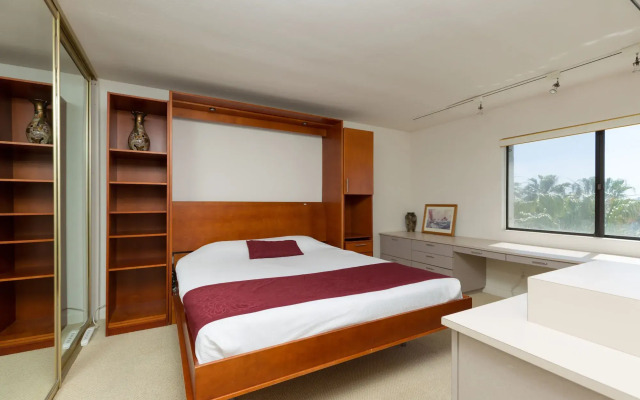 Capri by the Sea by All Seasons Resort Lodging