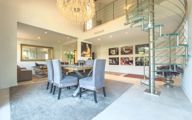 L Eclat in Cannes With 2 Bedrooms and 2 Bathrooms