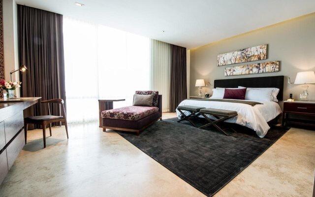 Square Small Luxury Hotel - Providencia